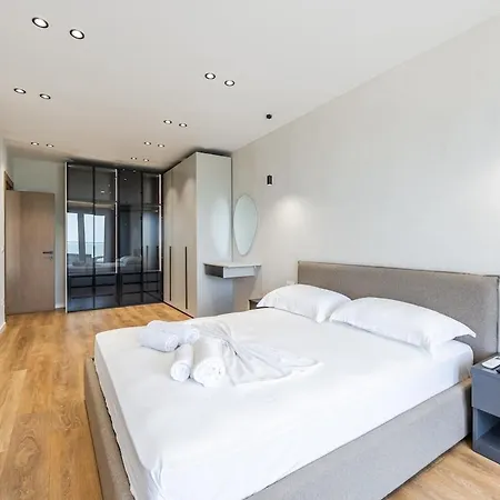 The Seaview Jacuzzi By Ps Golem (Tirana)