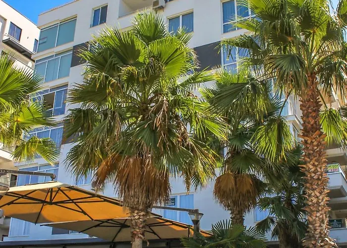 Apartment The Seaview Jacuzzi By Ps Golem (Tirana)