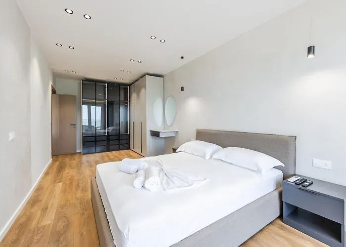 The Seaview Jacuzzi By Ps Golem (Tirana)