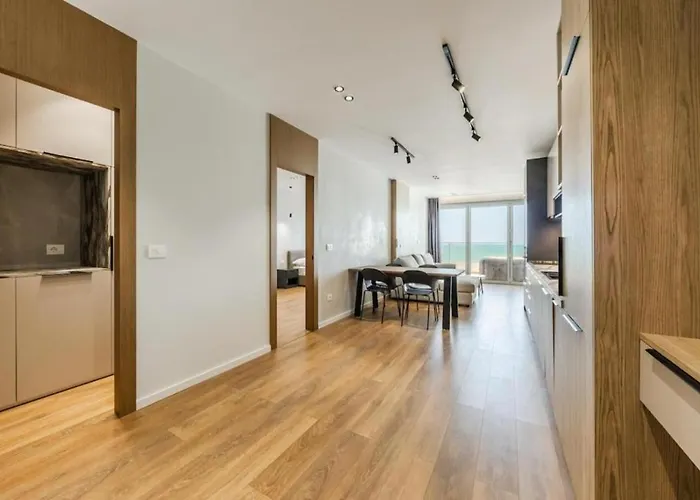 The Seaview Jacuzzi By Ps *