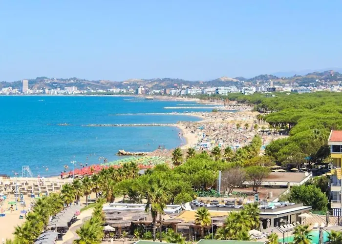 The Seaview Jacuzzi By Ps Apartment Golem (Tirana)