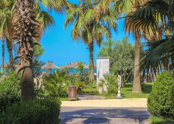 Apartment The Seaview Jacuzzi By Ps